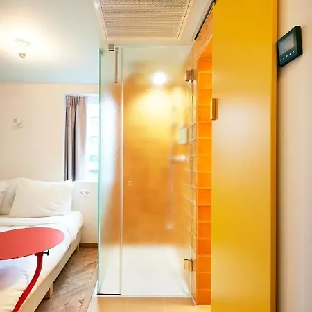 Not Hotel 3*