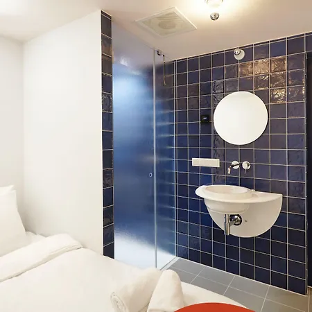 Not Hotel 3*