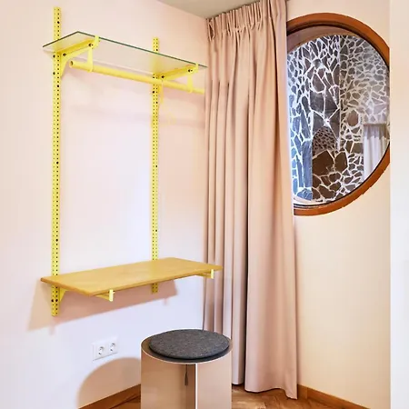 Not Hotel 3*