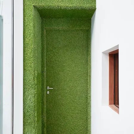 Not Hotel